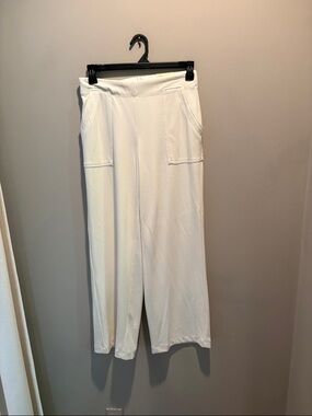 Ivory 2 Piece set